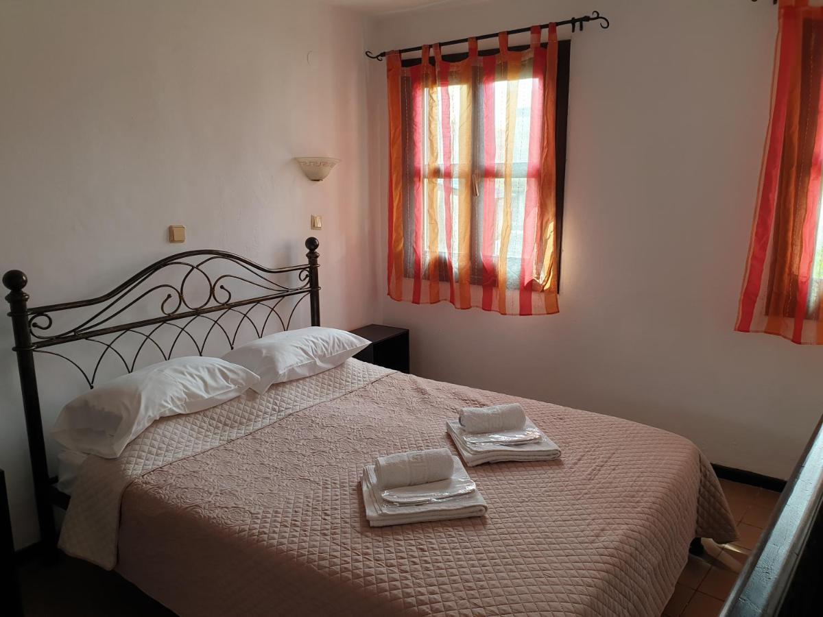 Chris Αpartments Old Town Rhodes City Exterior foto