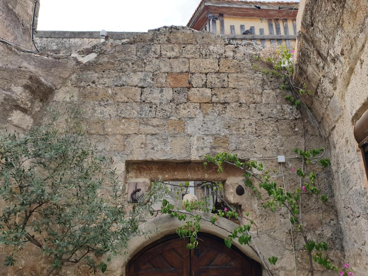 Chris Αpartments Old Town Rhodes City Exterior foto
